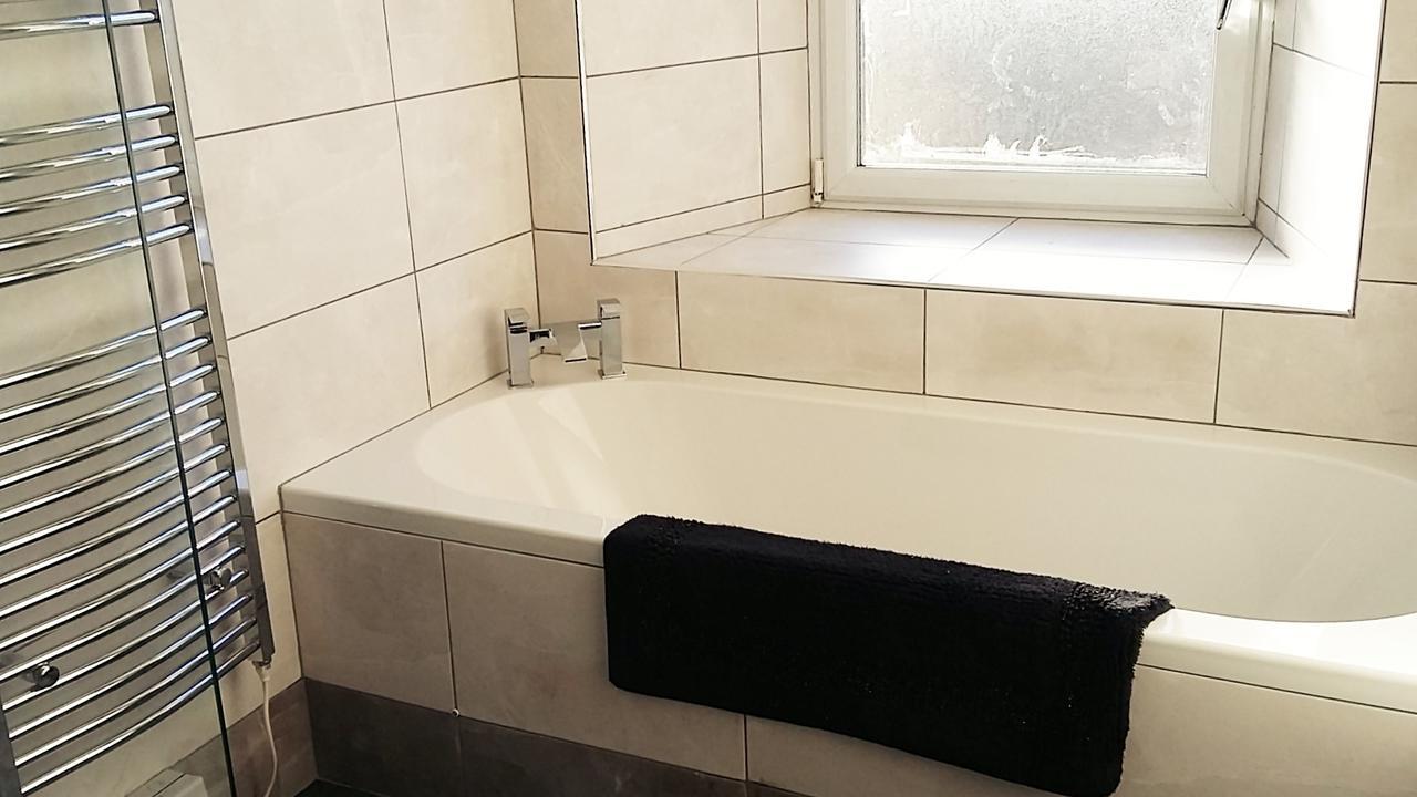 2 Bed Apartment Finnieston Glasgow Luaran gambar